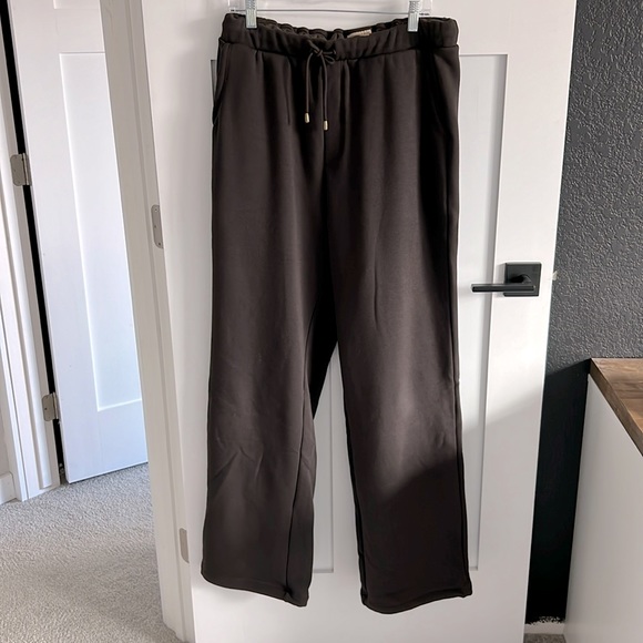 UGG Other - UGG Fleece-lined wide leg sweatpants size XL Men’s